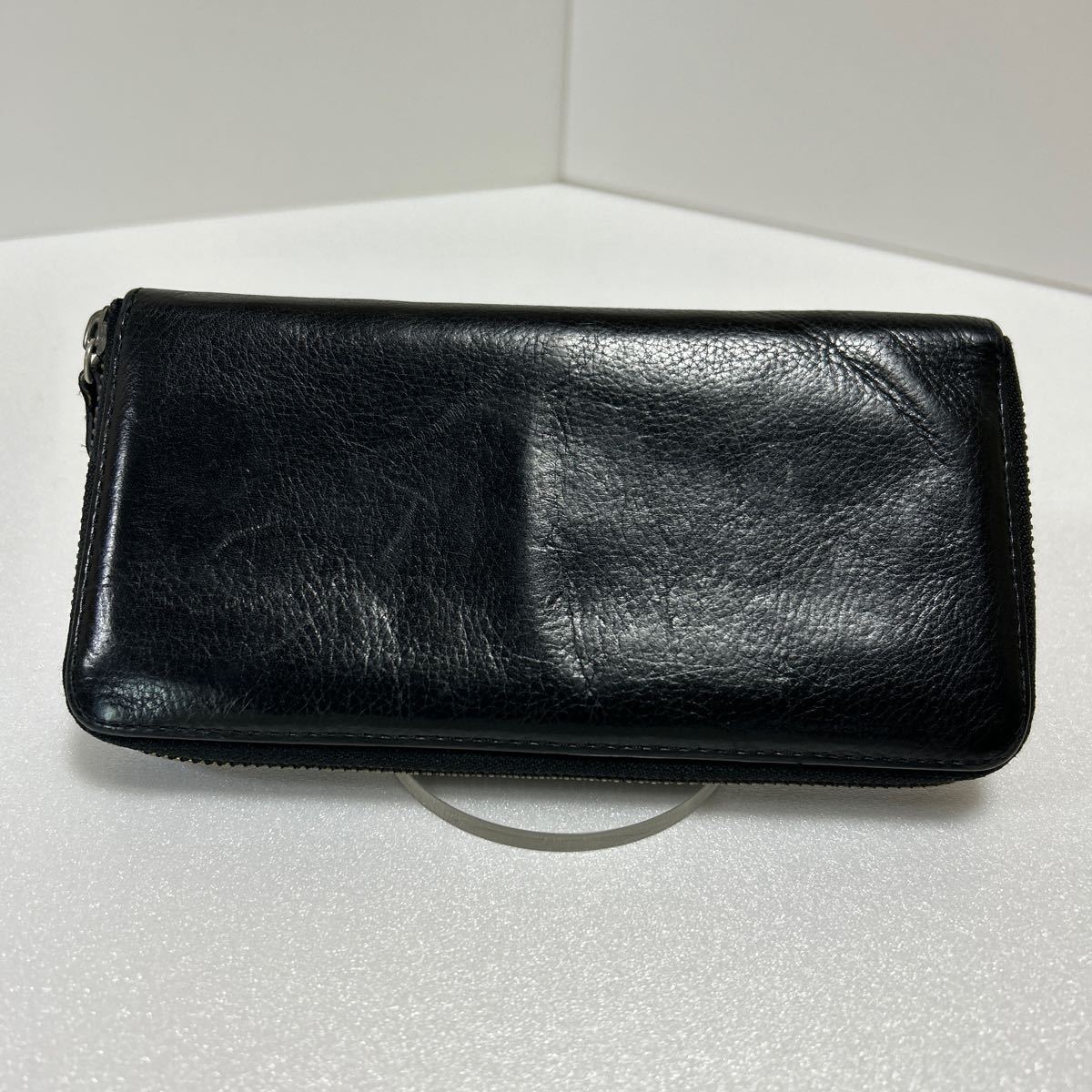 ◆BURBERRY バーバリー◆ ブラックレーベル　長財布　ラウンドジップ　本革　小銭入れ有　ブラック 【USED】1220_画像2