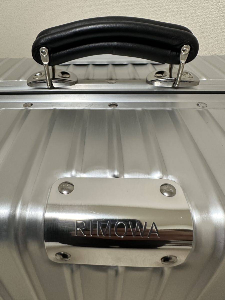 [ ultimate beautiful goods ] number hour use .* RIMOWA Classic Check-In L