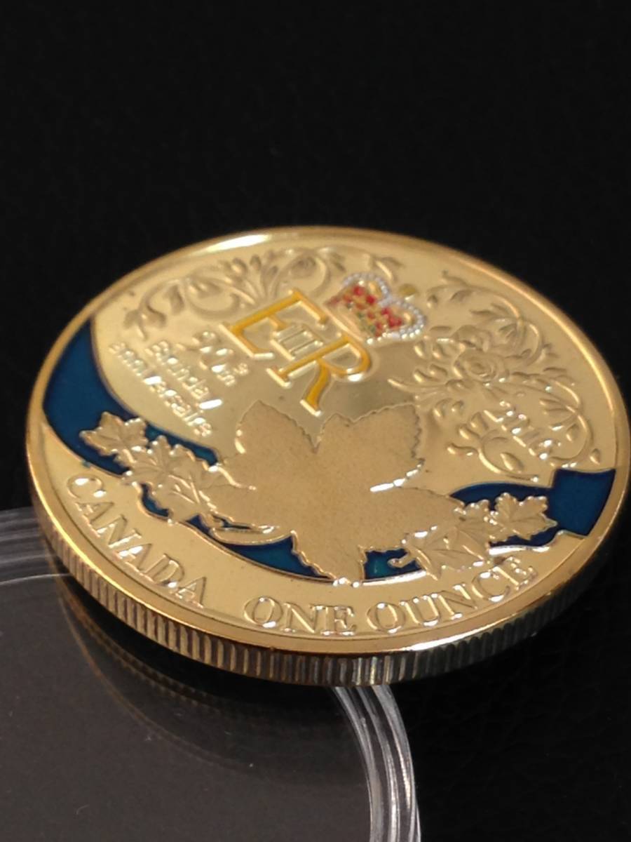 Z18-15)海外丸形記念金貨、コイン、メダル*2016年カナダ紅葉　モミジ*参考品1枚　表面カラー、裏ゴールド_画像3