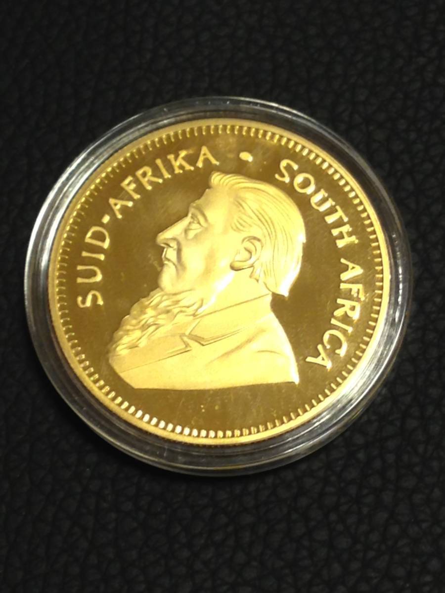 Z5-17)海外丸形記念金貨、コイン、メダル*2011年南アフリカ共和国　ボール・クリューガー*参考品1枚　ゴールド_画像3