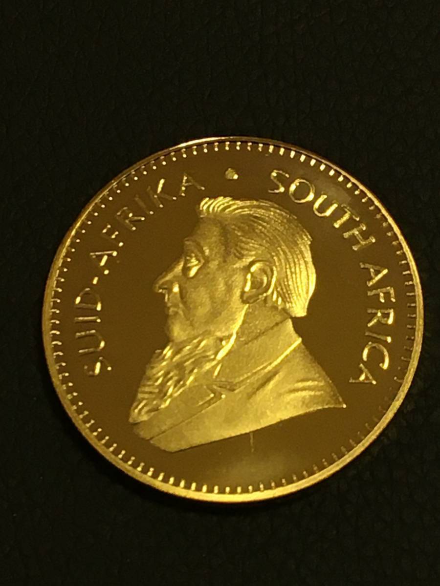 Z29-15)海外丸形記念金貨、コイン、メダル*1967年南アフリカ共和国　ボール・クリューガー*参考品1枚　ゴールド_画像2
