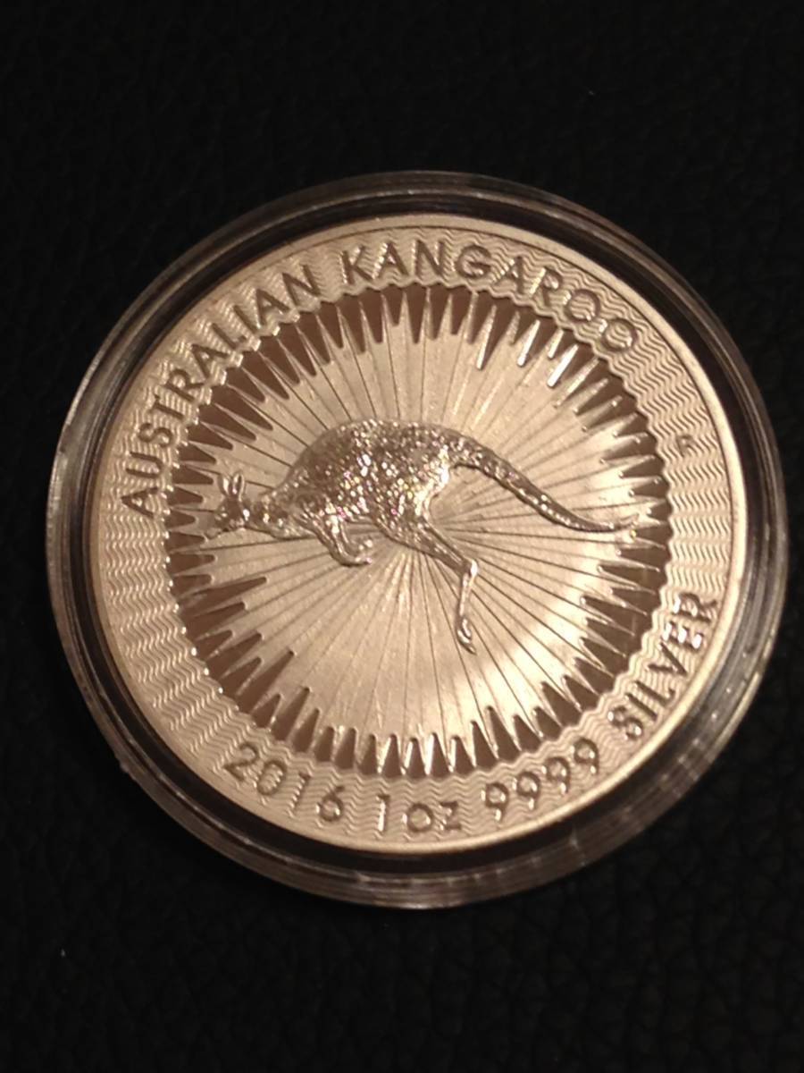 Z33-17)海外丸形記念銀貨、コイン、メダル*2016年オーストラリアカンガルー*参考品1枚 シルバーの画像1
