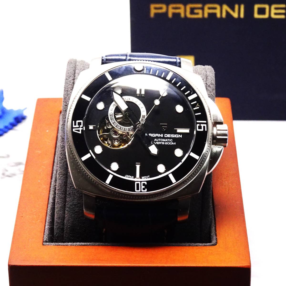 送料無料・〓新品〓腕時計 パガーニデザイン PAGANI DESIGN 機械式・NH39Ａ・オープンハート・オマージュウォッチ・サファイア・PD-1736_画像2