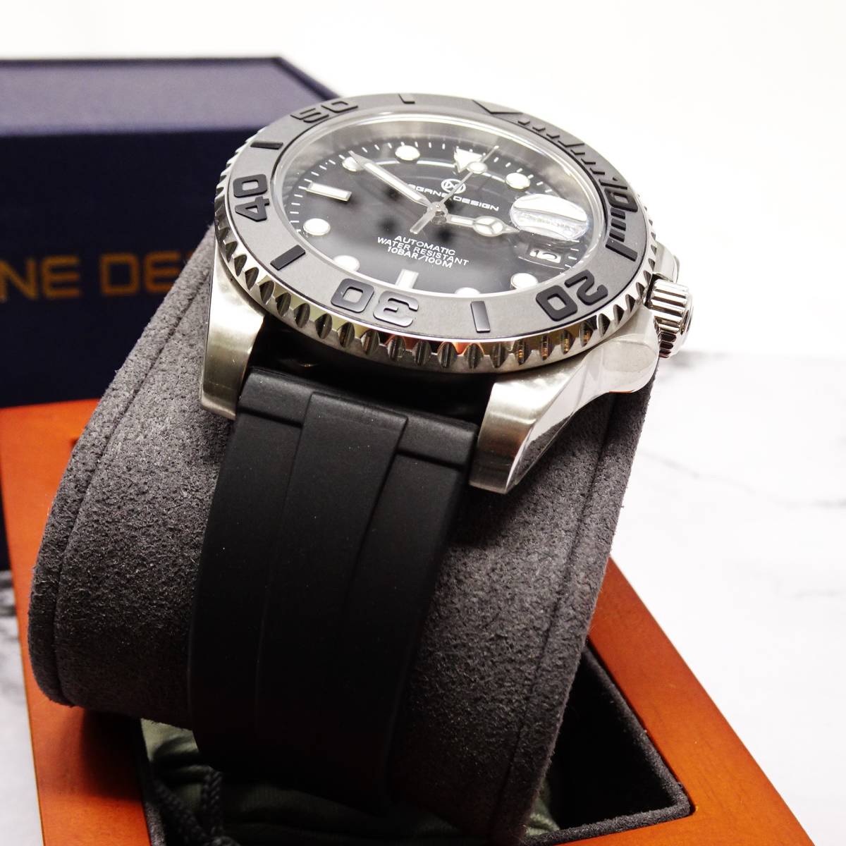 送料無料・新品・パガーニデザインブランド・メンズ・NH35A機械式腕時計 ・ヨットオマージュウオッチ・ブラックモデル・ラバーストラップ_画像3