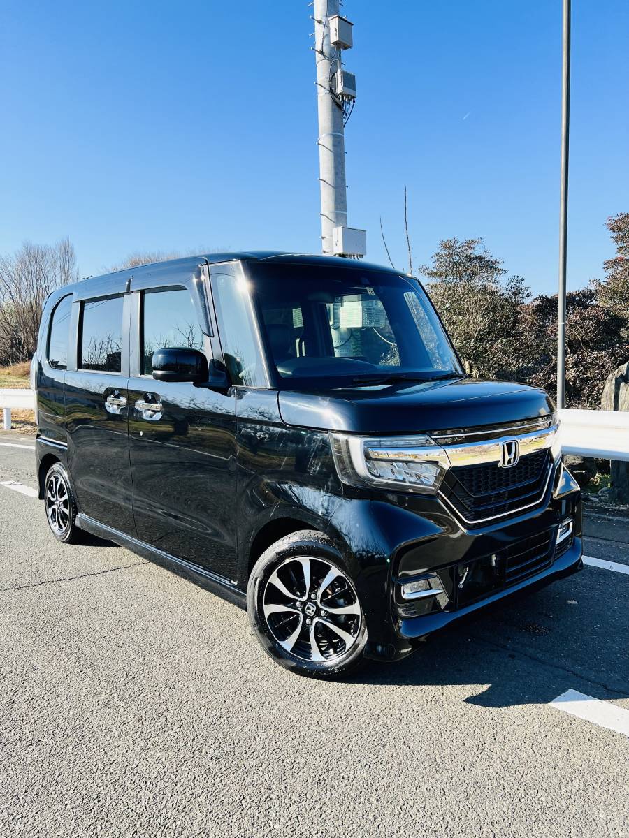 NBOXカスタム★ＧLホンダセンシング★2年車検付き★令和1年★バックカメラ★両側パワスラ★前席シートヒーター★デカナビ★ドラレコ_画像2