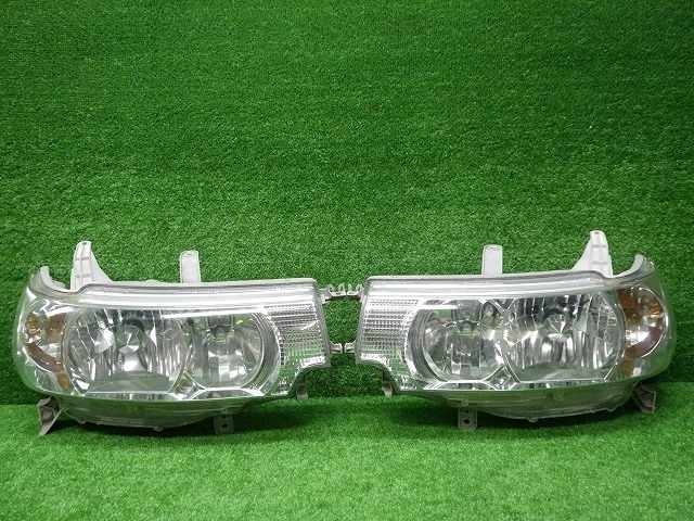 ダイハツ　L350S　L360S　タントカスタム　ヘッドライト　左右　HID　100-51815　231205021_画像1