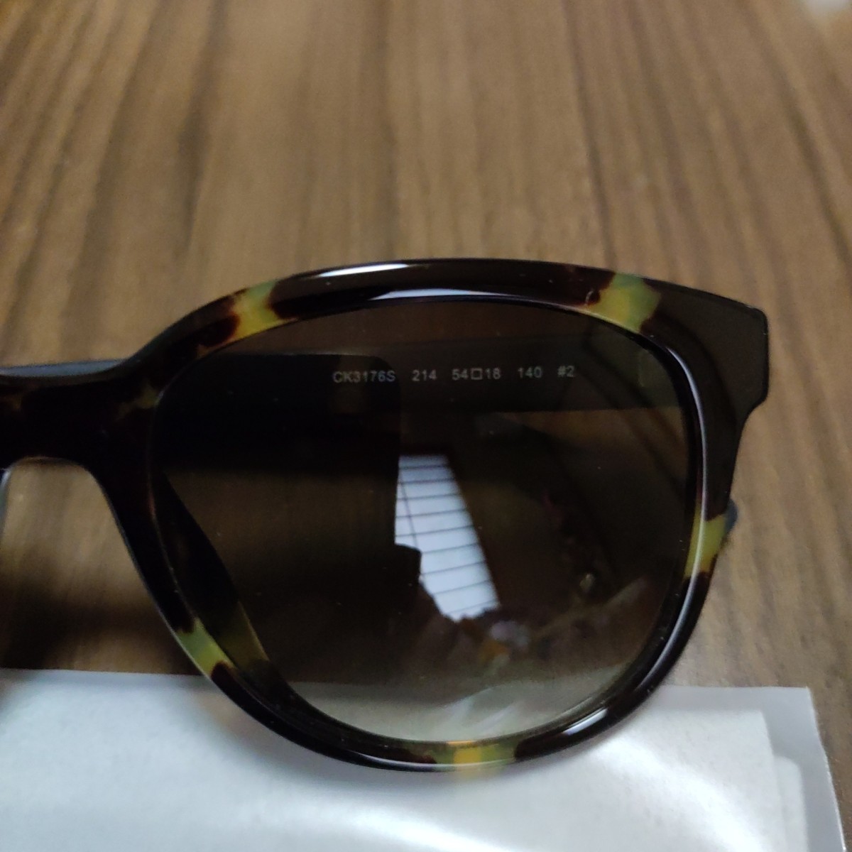  контрольный номер 1281 Calvin Klein не использовался солнцезащитные очки для мужчин и женщин бесплатная доставка 