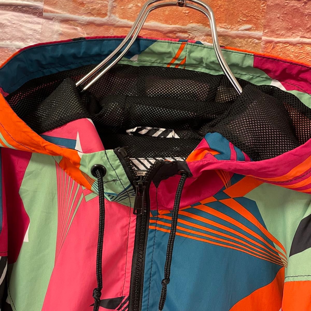 激レア VOLCOM クレイジーカラーパーカー カラフル 派手 奇抜 激レア VOLCOM クレイジーカラーパーカー カラフル 派手 奇抜