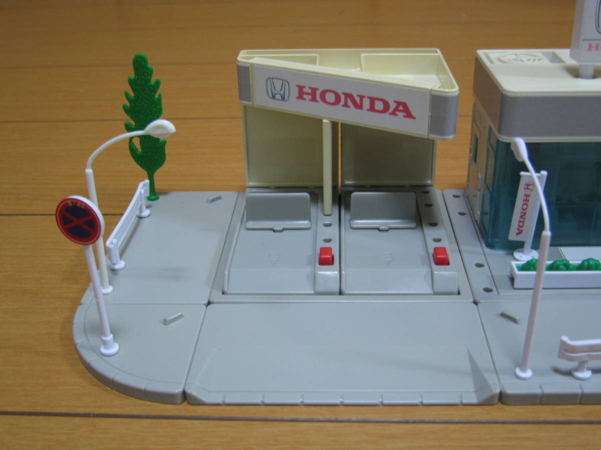  原文:【中古】トミカタウン　HONDA　CARS　＋　交番　＋　おまけ