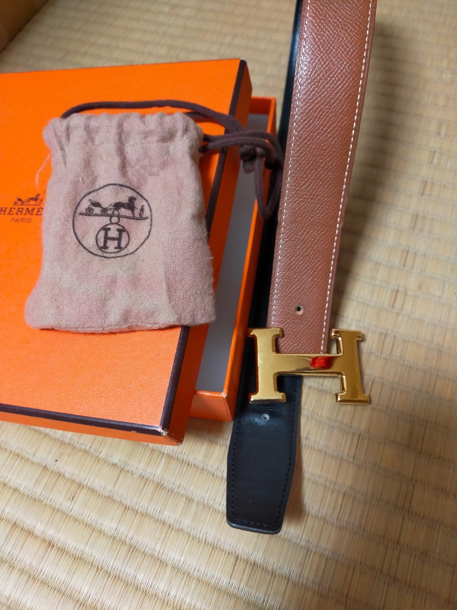 エルメス　HERMES　メンズ　レディース　リバーシブル　バックル　ベルト　ゴールド　黒　ブラック　キャメル　XS　小さいサイズ　細身_画像1