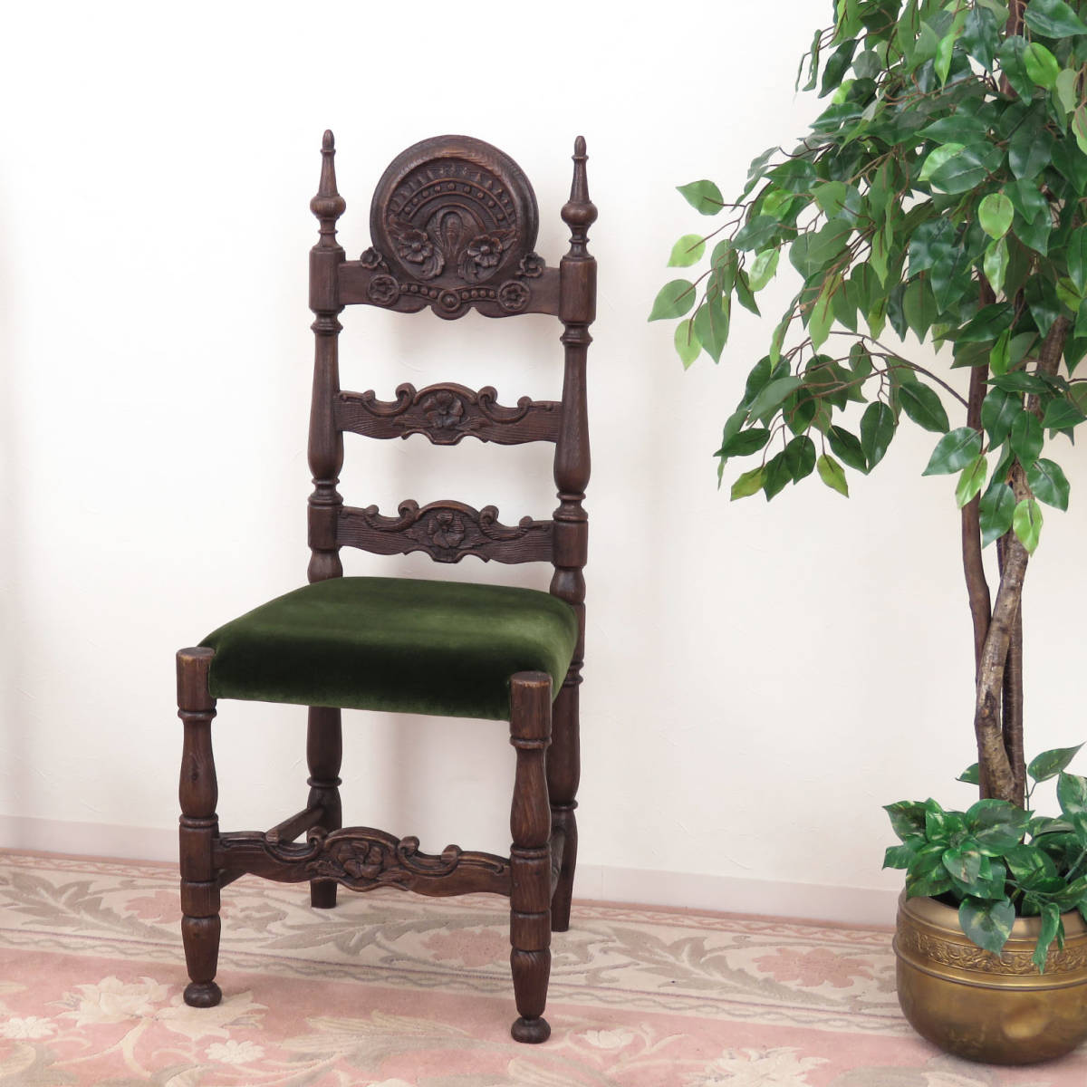 古いパイン材の椅子(イス) / 木製ダイニングチェア / ホールチェア / 店舗ディスプレイ・インテリア　スペインアンティーク家具　AR-0476-2