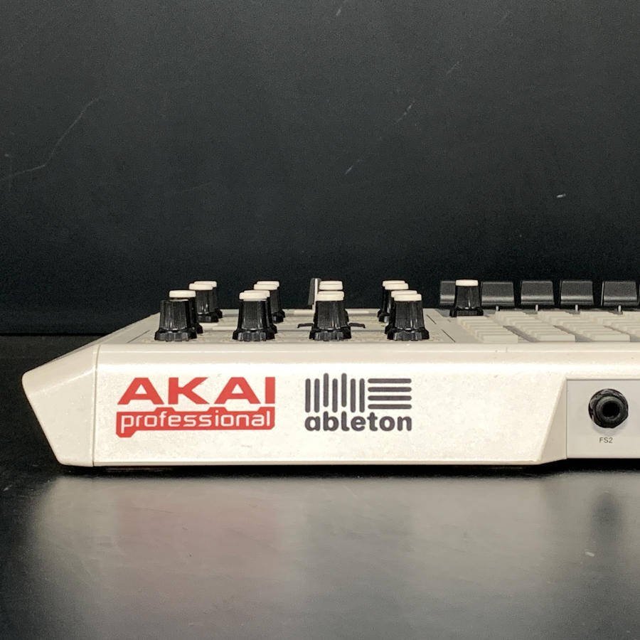 AKAI Professional アカイ APC40 abletonコントローラー★現状品_画像6