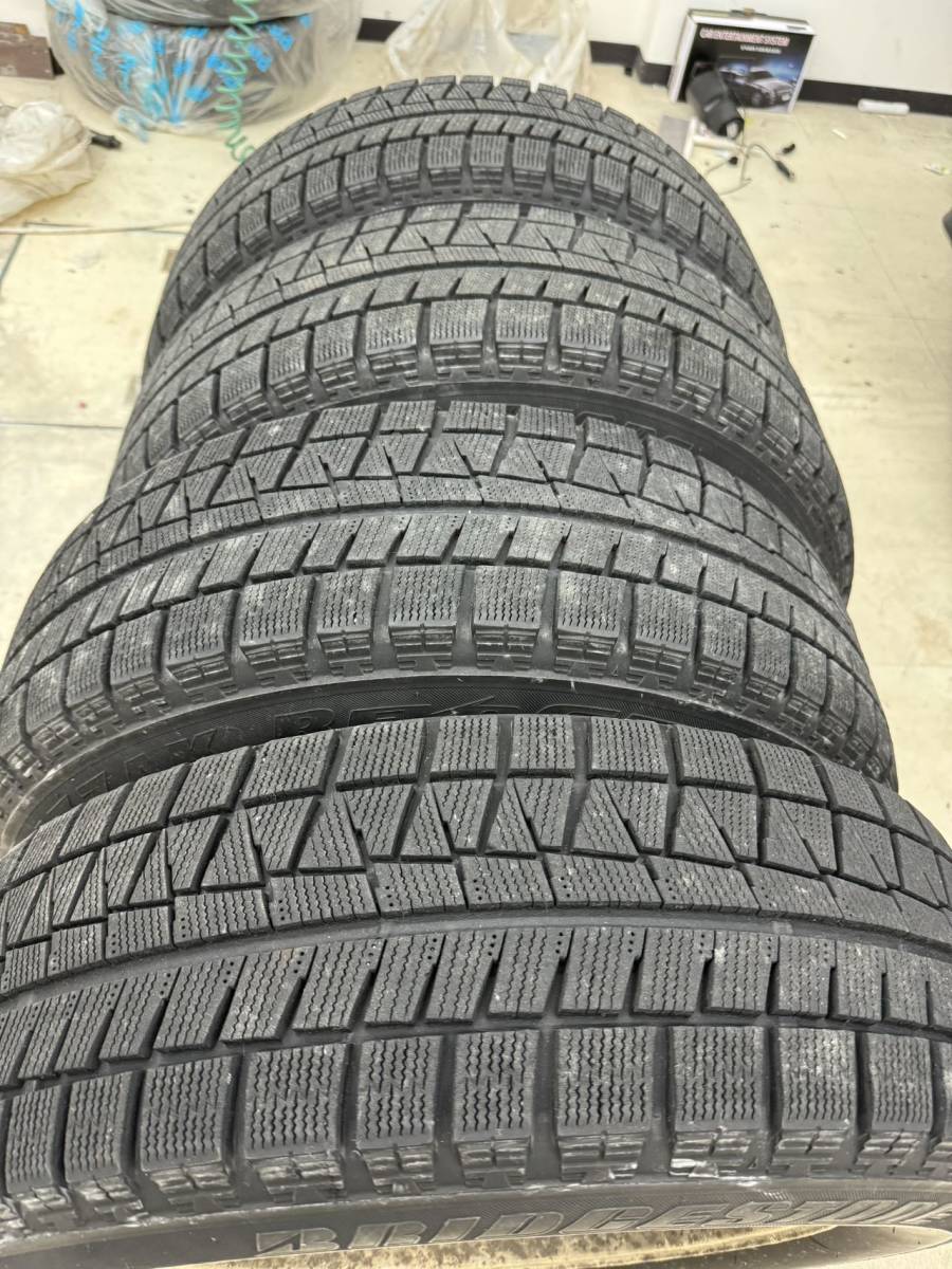 1円から売切　アルファード、ヴェルファイア等用5穴　スタッドレス　4本セット　215/65 R16 　ブリヂストン　BRIDGESTONE_画像6