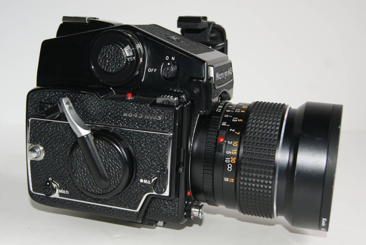 Mamiya M645 1000S ボディ　＋　レンズMAMIYA-SEKOR C 45mm（1:2.8）+ グリップ 　マミヤ　中判カメラ　動作品_画像2