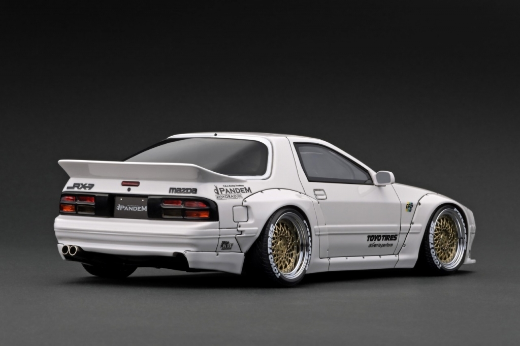 イグニッションモデル : IG2909 1/18 パンデム PANDEM RX-7 (FC3S) : ignition model_画像2