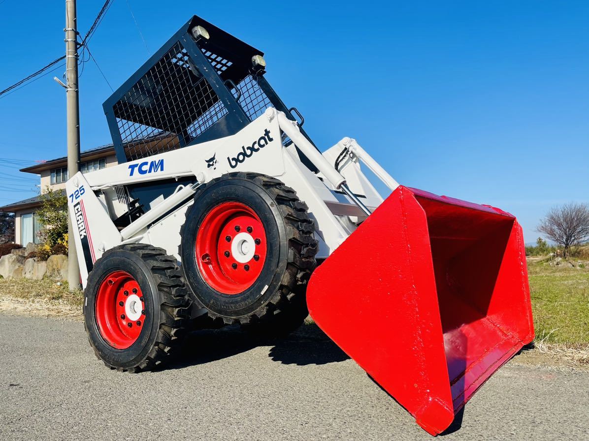TCM BOBCAT CLARK 725 Bobcat 4WD wheel loader tireshovel ta TCM BOBCAT CLARK 725 Bobcat 4WD wheel loader tireshovel ta