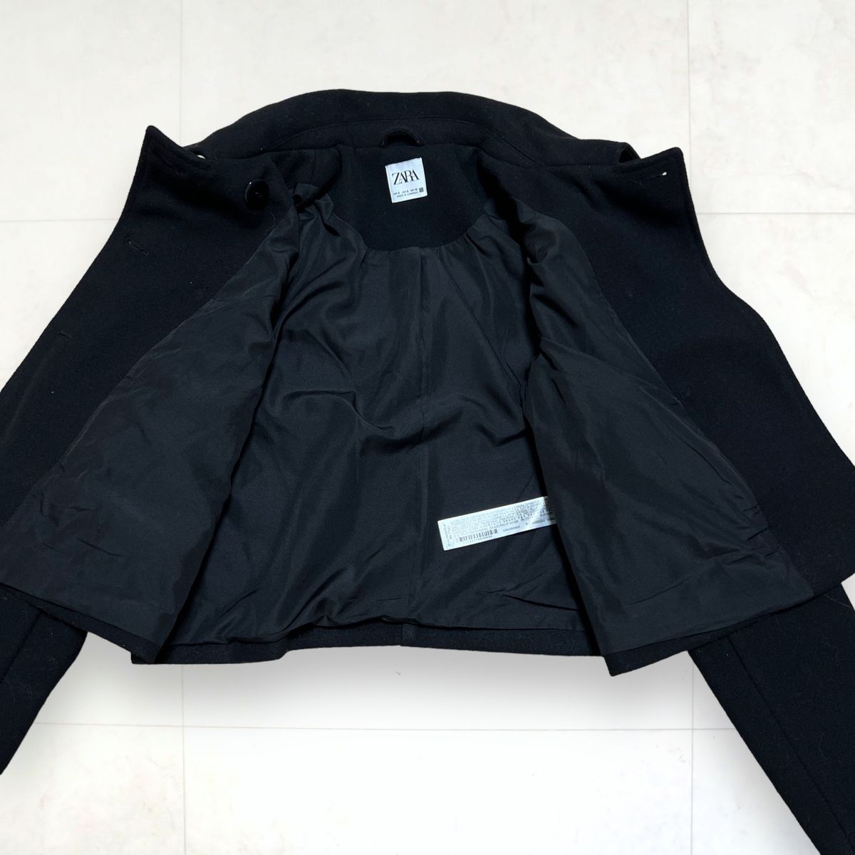 極美品 ZARA 金ボタン ダブル ピーコート ジャケット ブラック S 極美品 ZARA 金ボタン ダブル ピーコート ジャケット ブラック S