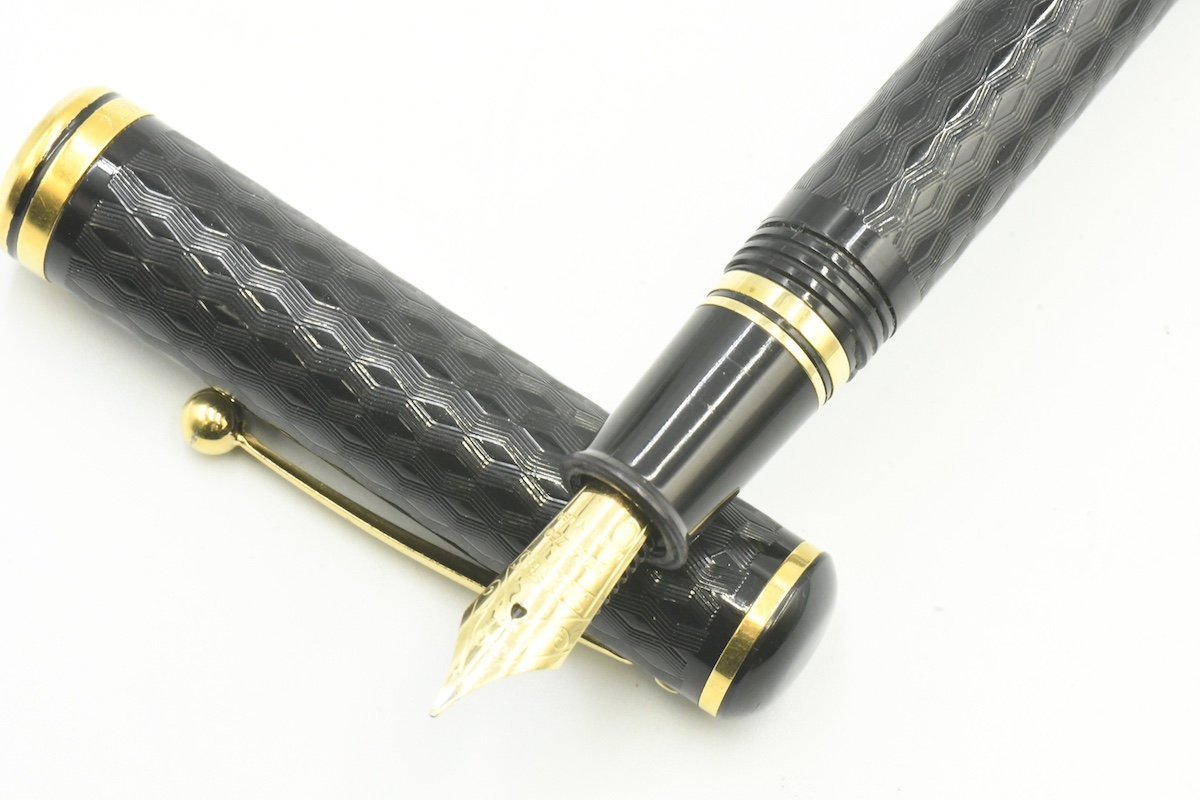 SHEAFFER シェーファー Connaisseur コノソアール herringbone ヘリンボーン 18K-750 万年筆 20783019_画像1