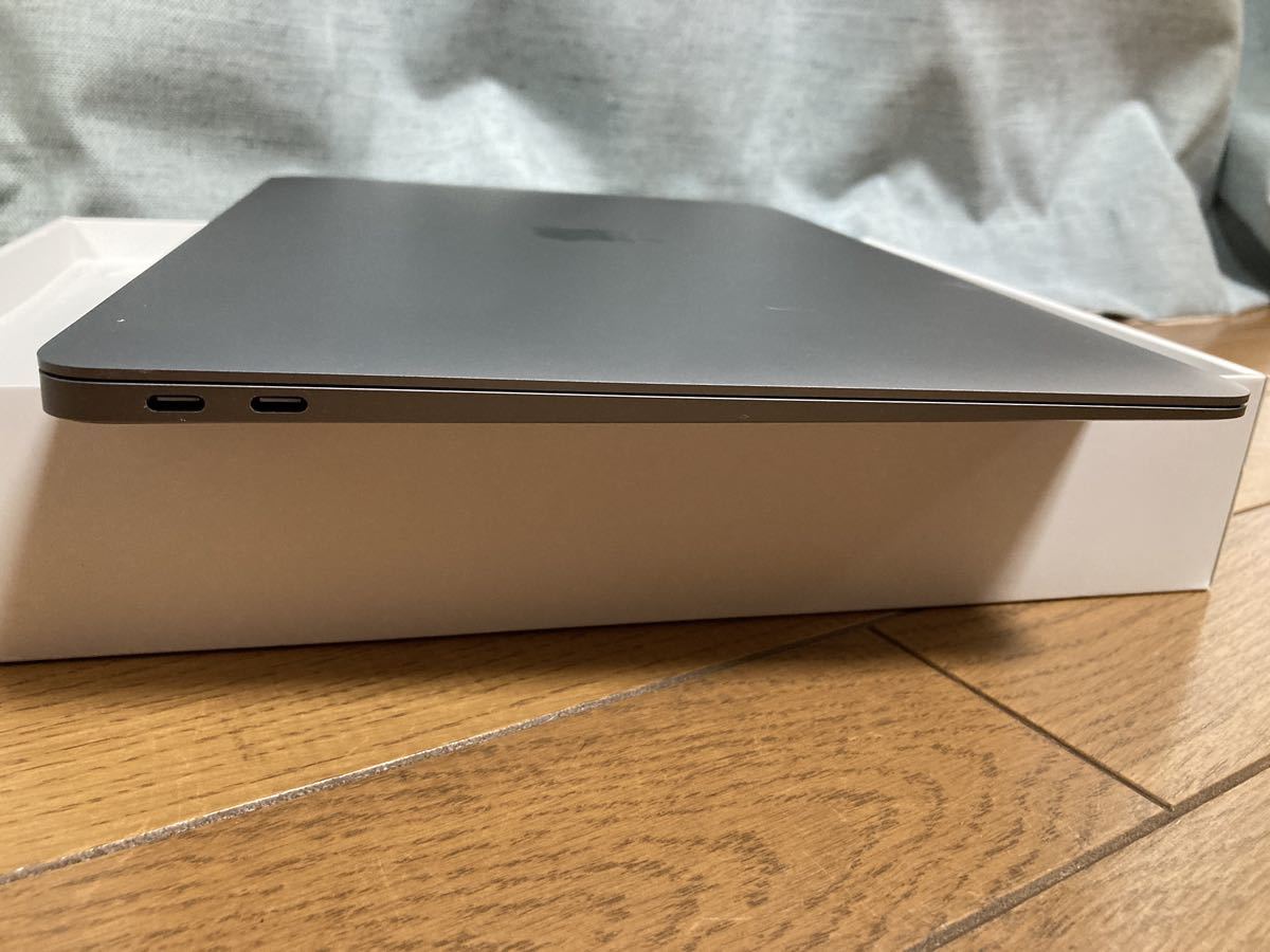 23-0240 ジャンク MRE82J/A MacBook Air (Retina, 13インチ, 2018) Core i5 / 8GB / 128GB 起動不良_画像4