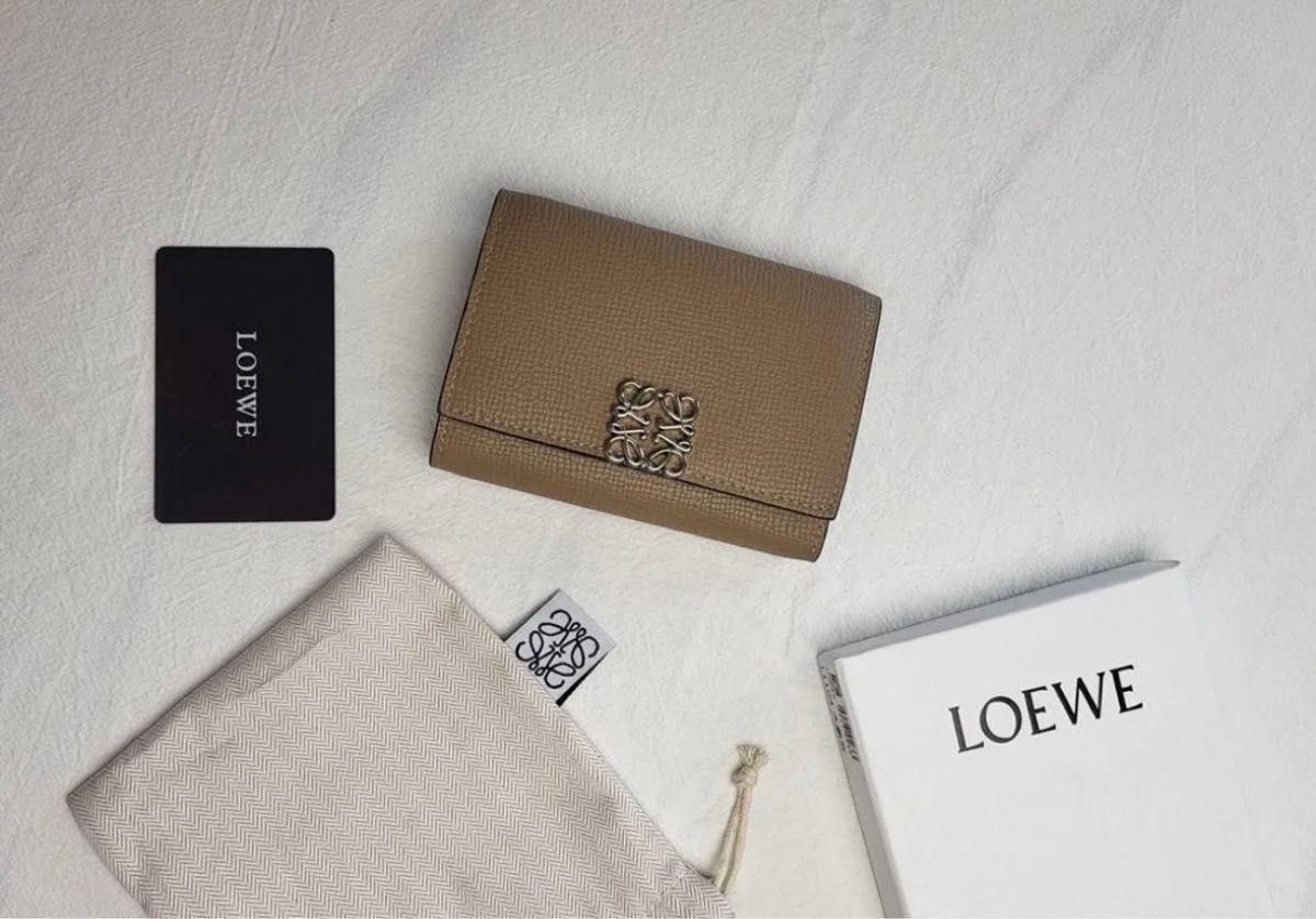 LOEWE/ロエベ 財布 三つ折り財布 スモールウォレット|Yahoo LOEWE/ロエベ 財布 三つ折り財布 スモールウォレット|Yahoo