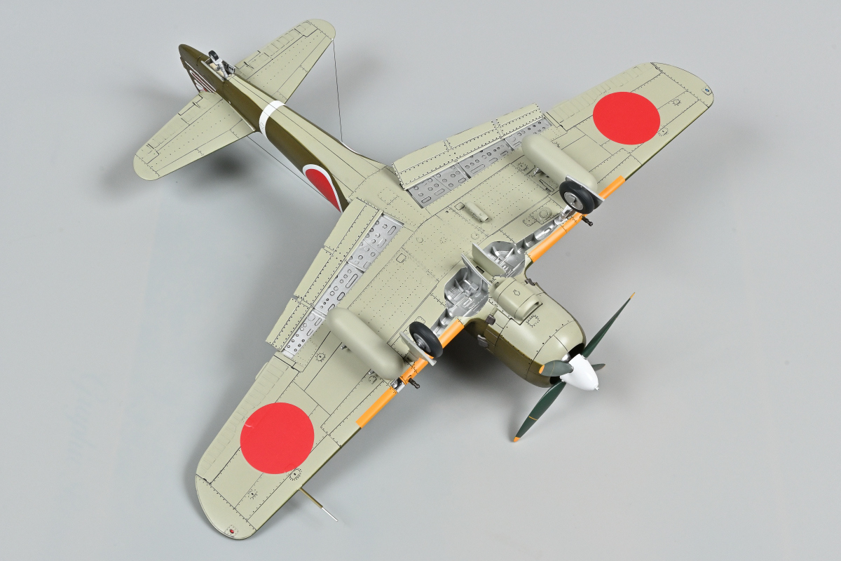 ★ 送料無料！ ハセガワ 1/48 中島 キ84 四式戦闘機 疾風 飛行第22戦隊 プラモデル完成品 ★_画像9