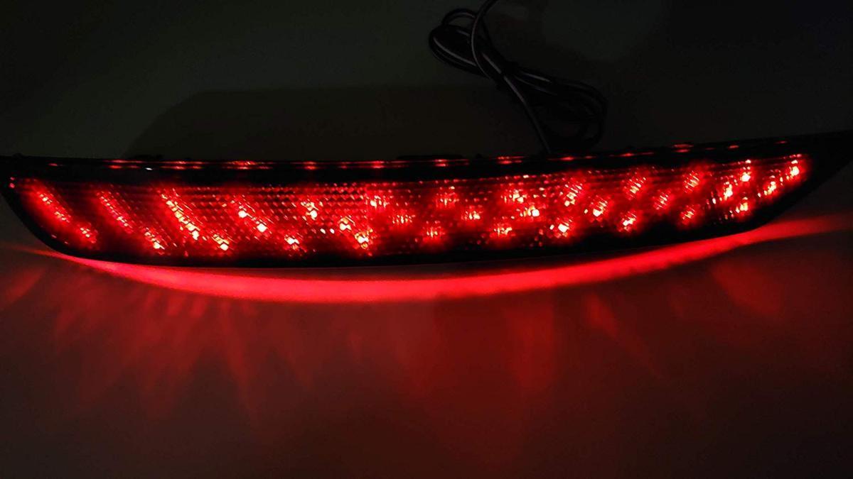 スモークレンズ　スバル 72連 LED リフレクター リアバンパー ライト ランプ　フォレスター　SJ5 SJG_画像4