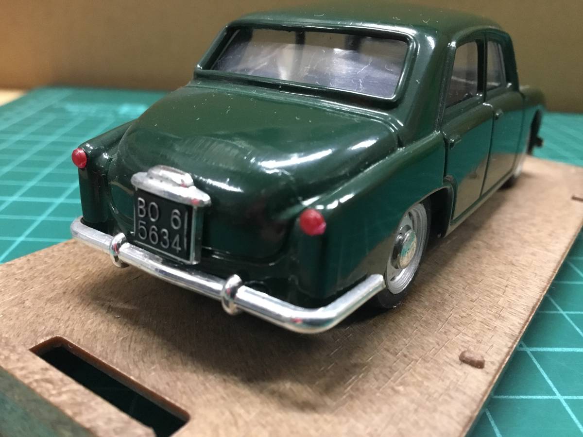 【ミニカー】Brumm 1/43 ALFA ROMEO 1900 ベルリーナ 緑 ブルム アルファロメオ_画像8