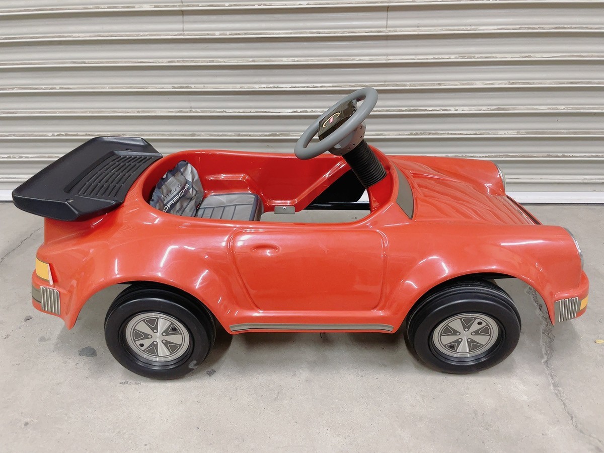 全国宅配無料 トシマ ポルシェ 足踏式自動車 ペダルカー 三輪車/乗り物 全国宅配無料 トシマ ポルシェ 足踏式自動車 ペダルカー 三輪車/乗り物