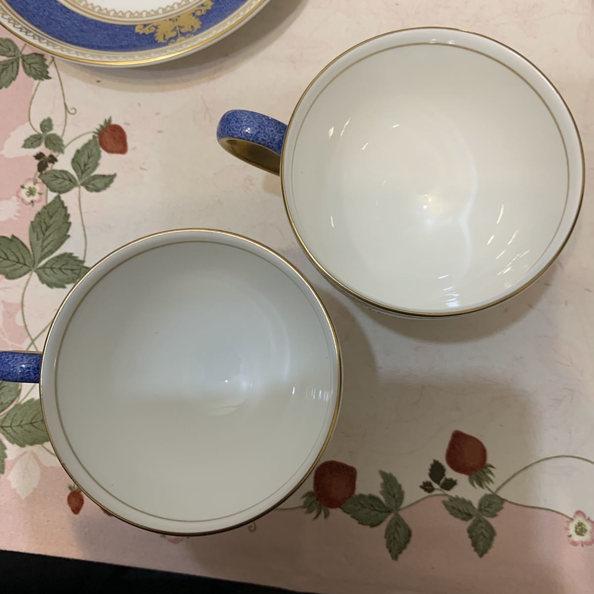 ウェッジウッド コロンビア パウダーブルー リー カップ ウェッジウッド コロンビア パウダーブルー リー カップ