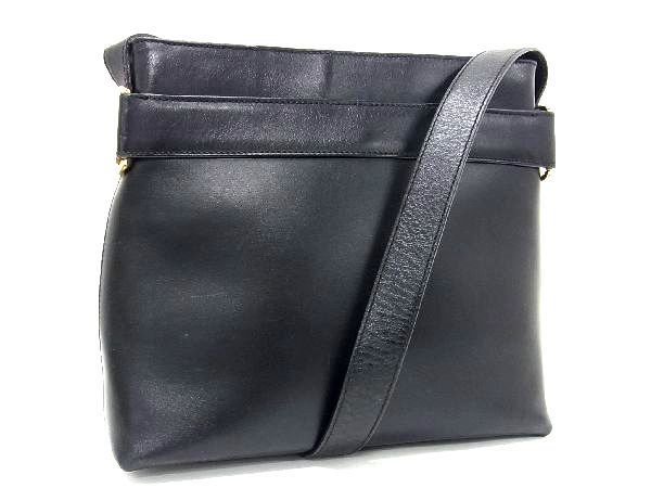 1円 ■美品■ Salvatore Ferragamo フェラガモ AF-21 8726 ヴァラ レザー ショルダーバッグ 肩掛け レディース ブラック系 CC1144_画像1