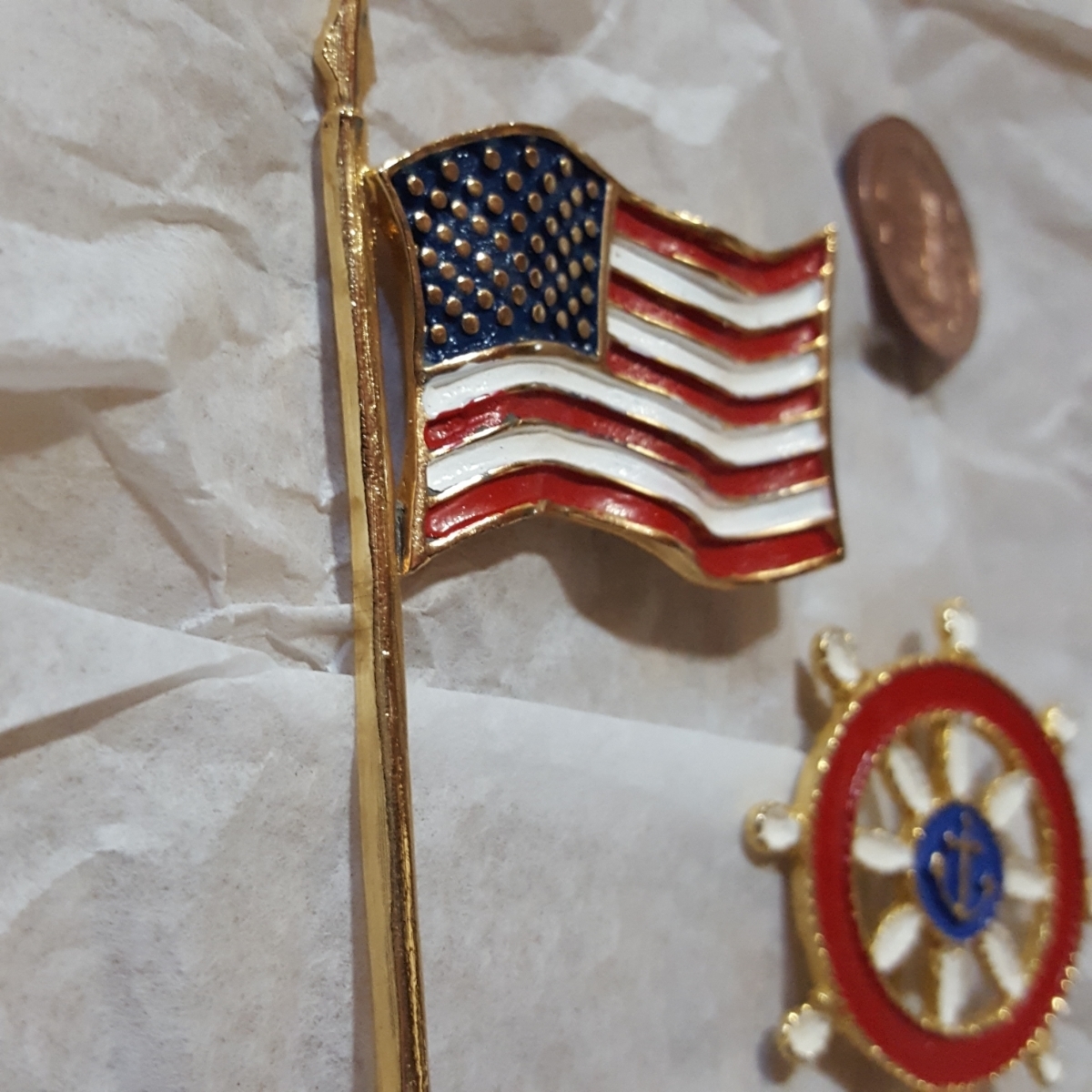 USA　ヴィンテージ　アンティーク　トリコロール　アメリカ　国旗　マリン　イカリ　水兵　コレクション　セット　ブローチ_画像4