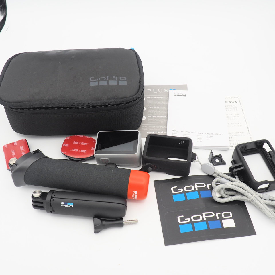 GoPro ゴープロ HERO7 White 純正自撮り棒 セット その他 GoPro ゴープロ HERO7 White 純正自撮り棒 セット その他