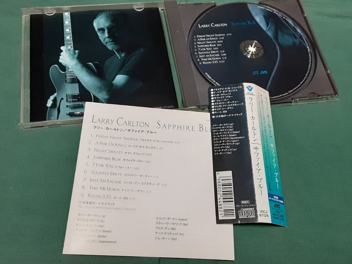 LARRY CARLTON　ラリー・カールトン◆『サファイア・ブルー』日本盤CDユーズド品_画像2