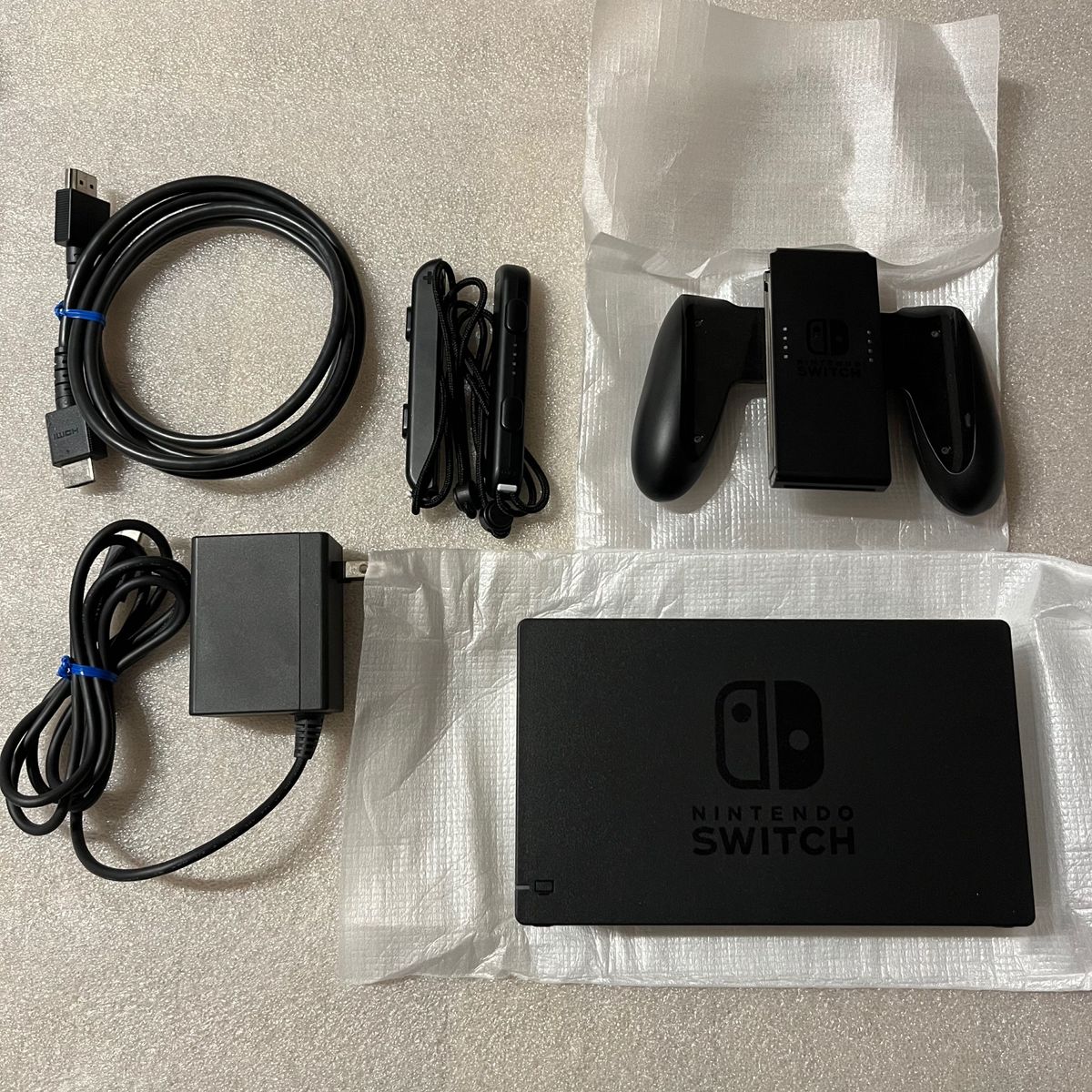 完品 Nintendo Switch バッテリー強化版 ネオン おまけ付き