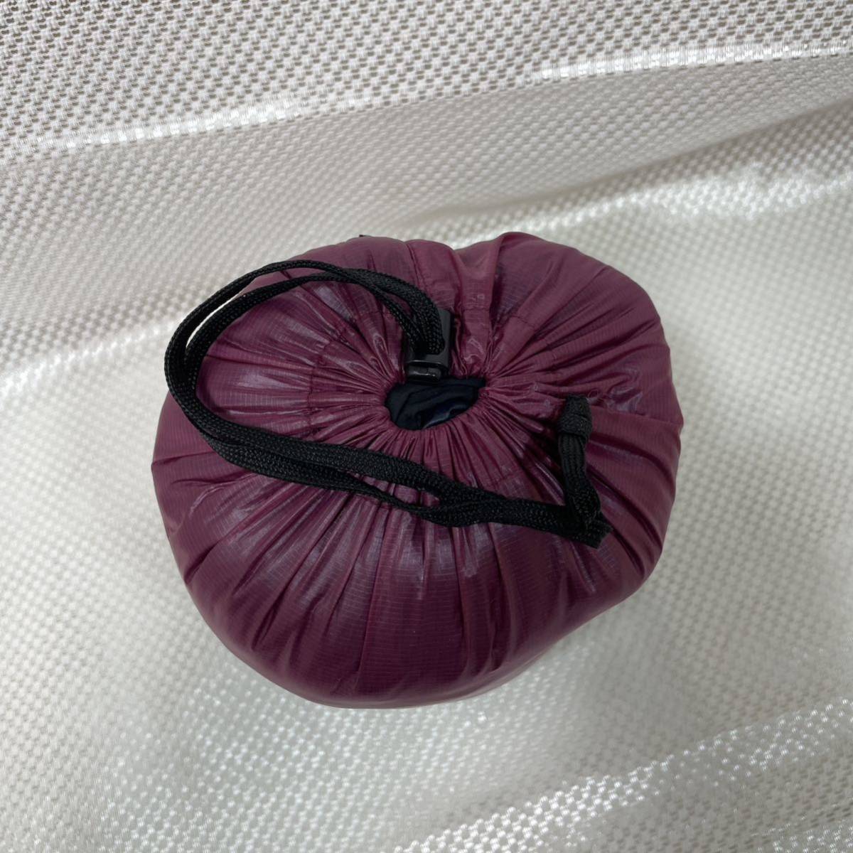 美品】Patagonia ウルトラライトダウンジャケット用 収納袋 美品】Patagonia ウルトラライトダウンジャケット用 収納袋