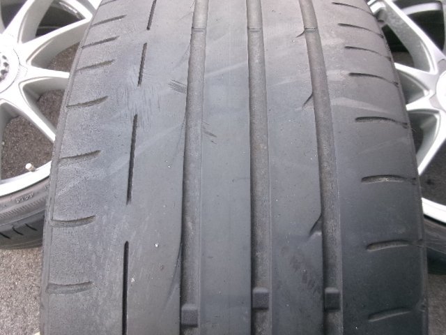 送料無料【OZ】アゥデイA1！7.5J×17+35　PCD100-5穴　ハブ67㎜くらい☆BS　215/40R17//4本 タイヤ&ホイール招きモアイ像　若槻店_画像10