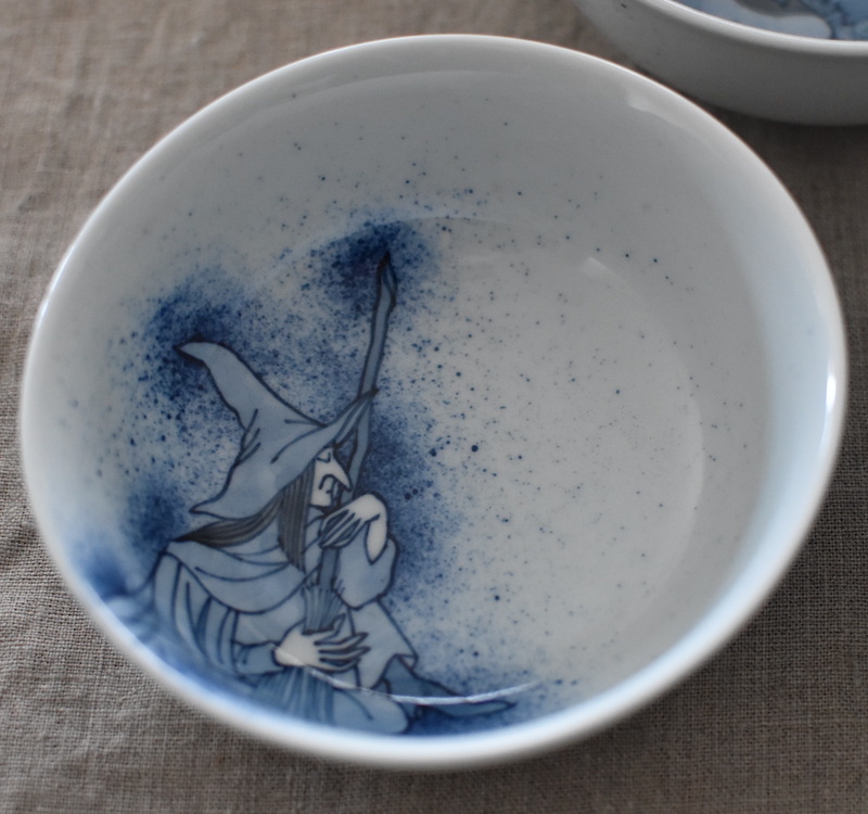  Taichi . kiln hand .. small bowl 3 piece . woman 