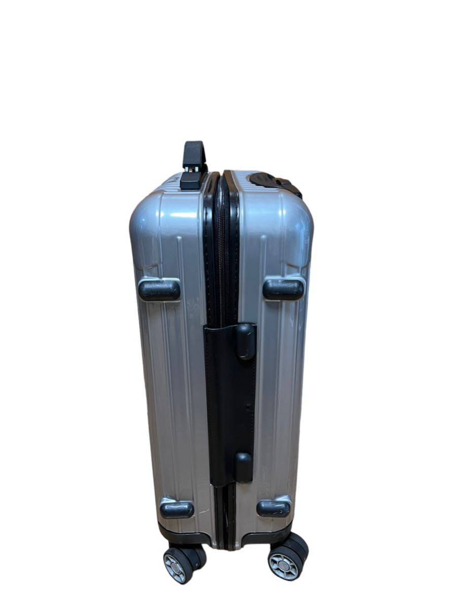 RIMOWA リモワ スーツケース キャリーケース　35L 機内持ち込み　シルバー　4輪　トラベルケース　旅行　　スーツケース　販売証明書付_画像3