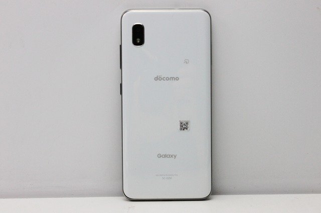 1円スタート docomo Samsung Galaxy A20 SC-02M SIMロック解除済み SIMフリー Android スマートフォン 残債なし 32GB ホワイト_画像7