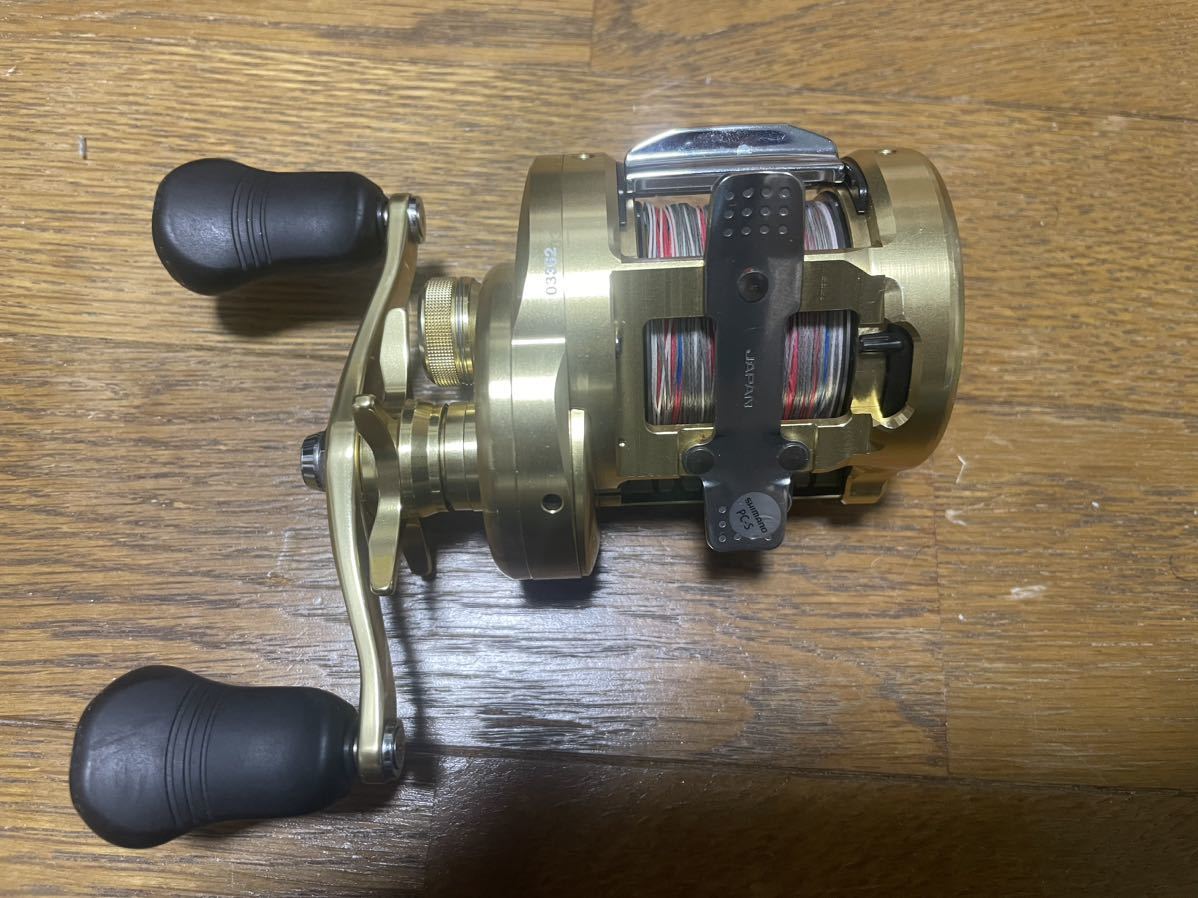 シマノ　SHIMANO 15カルカッタコンクエスト　401 中古　ベイトリール_画像5