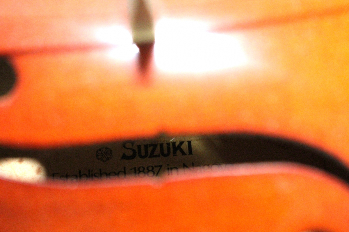【ト長】SUZUKI VIOLIN スズキ バイオリン No.200 1/2 Anno 2000 Nagoya ナゴヤ 楽器 弦楽器 4弦 ハードケース付き IC065IOE61_画像2