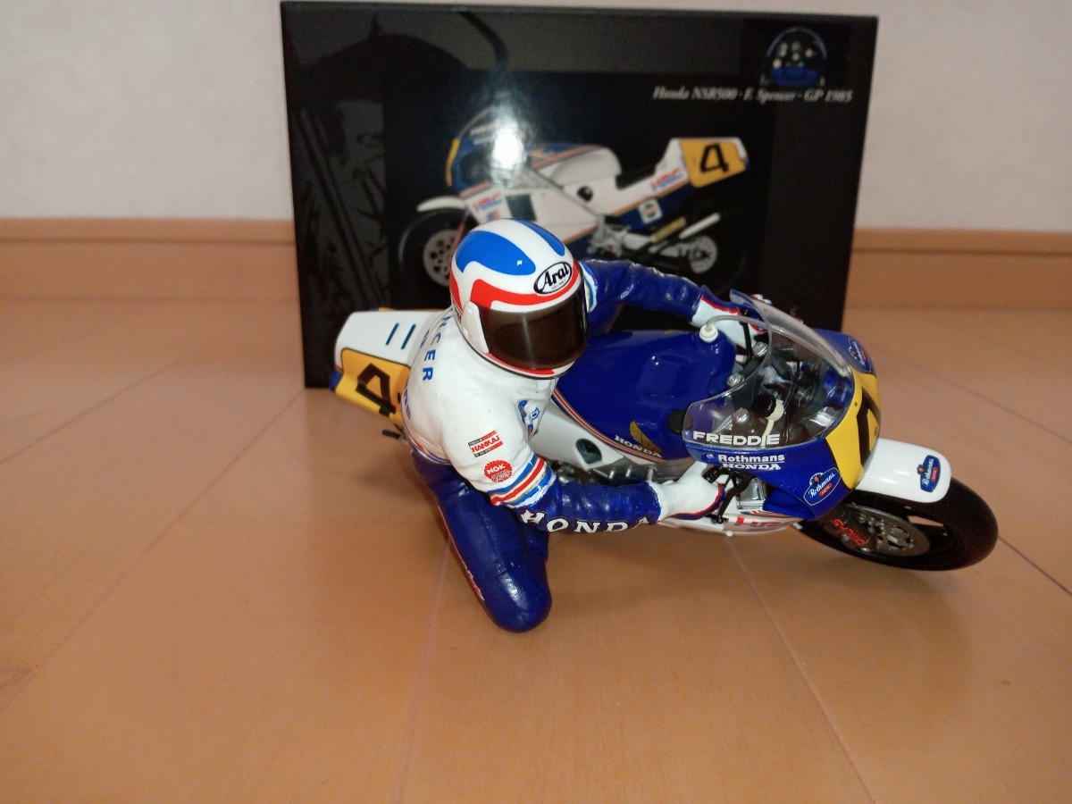 ミニチャンプス 1/12 HONDA NSR500 ロスマンズ＆フレディスペンサーの画像3