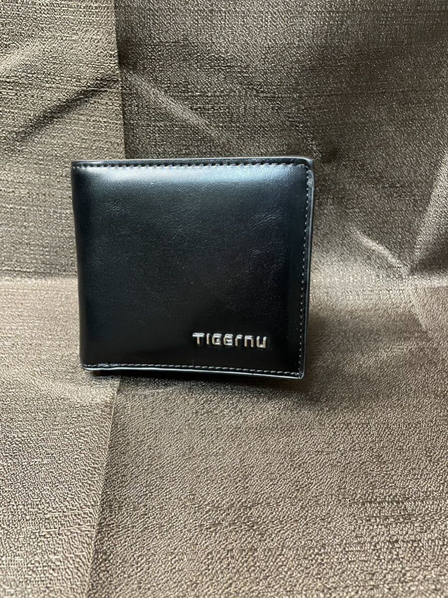 新品未使用　送料無料　Tigernu 男性用　財布　上質な財布　名刺ホルダー　レザーウォレット　カードホルダー_画像4