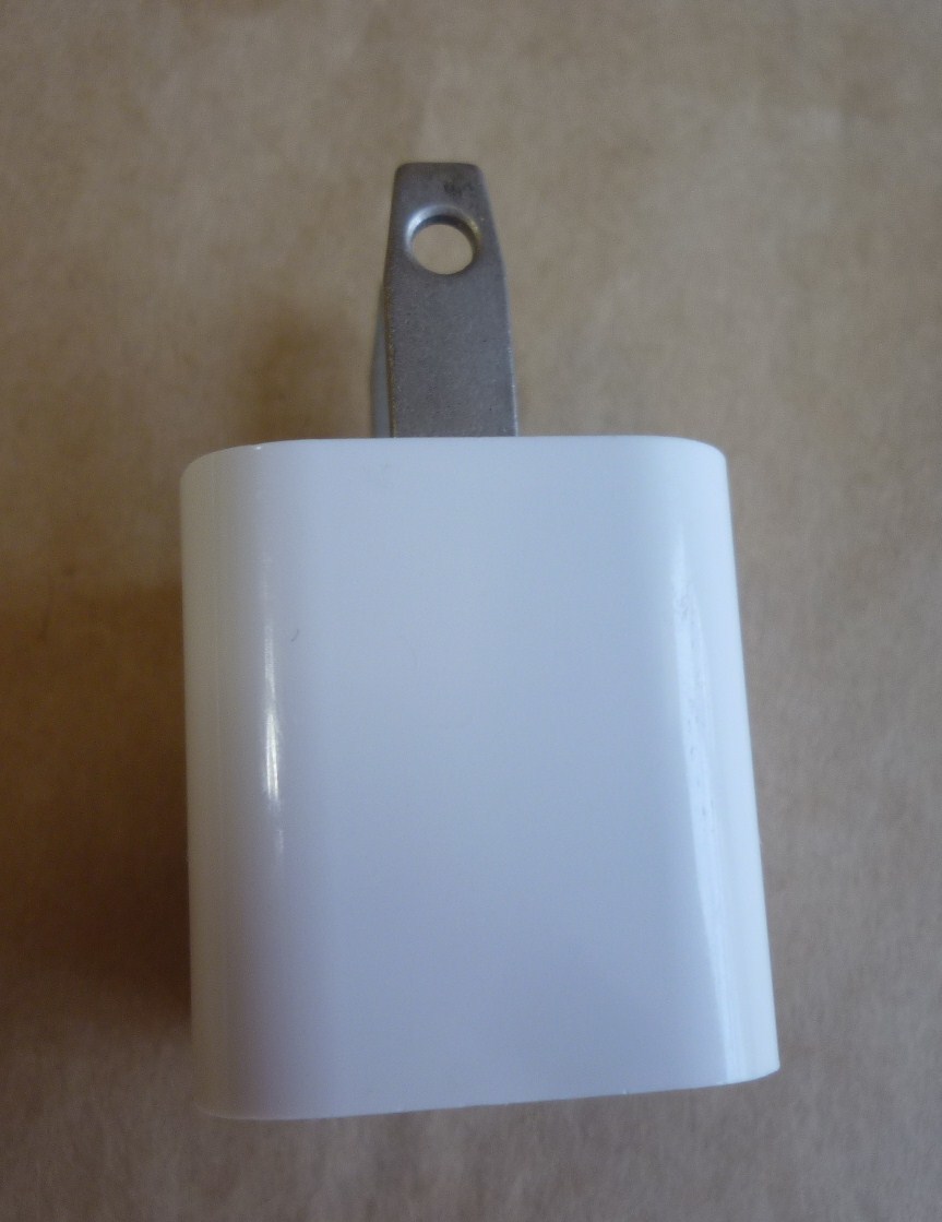 純正 Apple アップル USB電源アダプタ-　USB充電器 ACアダプター アイフォン iPhone　5V 1A ホワイト 白　スマホ充電 iPod ④_画像8