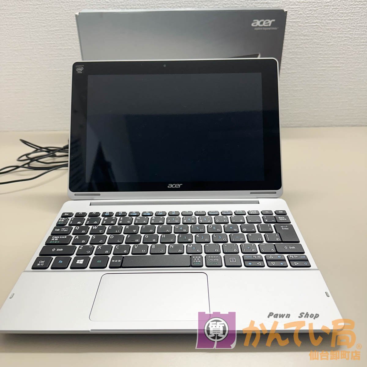 [9356]1円スタート Acer Aspire Switch 10 SW5-0120F12D/SF 【中古】リカバリ済み Win8.1 64GB+500GB モバイル_画像2