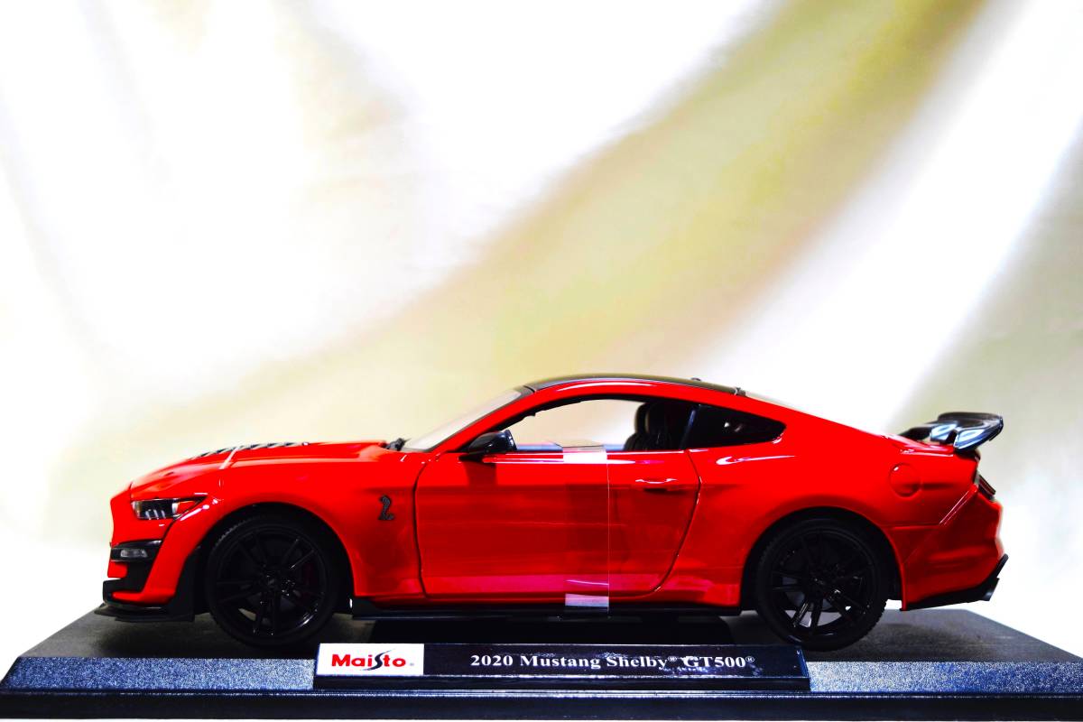 新品マイスト1/18【Maisto】◆2020年式 Ford Mustang Shelby GT500◆ミニカー/フォード/シボレー/ポルシェ/フェラーリ/BMW/ランボルギーニ_画像5