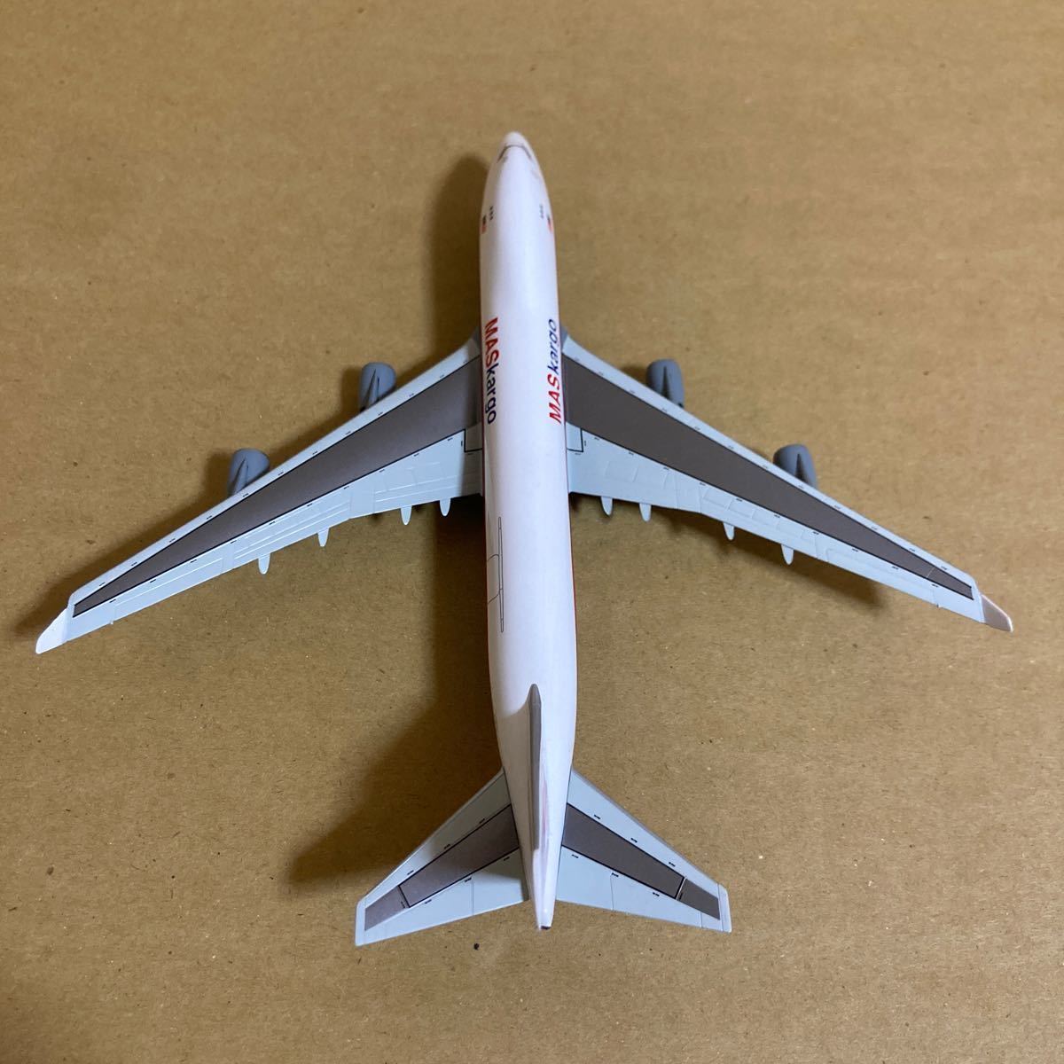 ■DRAGON WINGS 1/400 MASkargo B747-400F【中古品】■マレーシア航空カーゴ_画像7