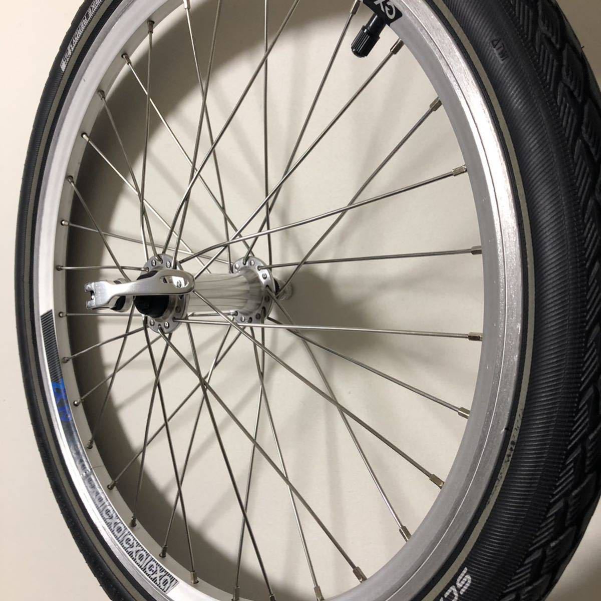 フロントホイール＋SCHWALBE シュワルベ マラソン 20インチ(406)2本＋チューブ2本セット_画像6