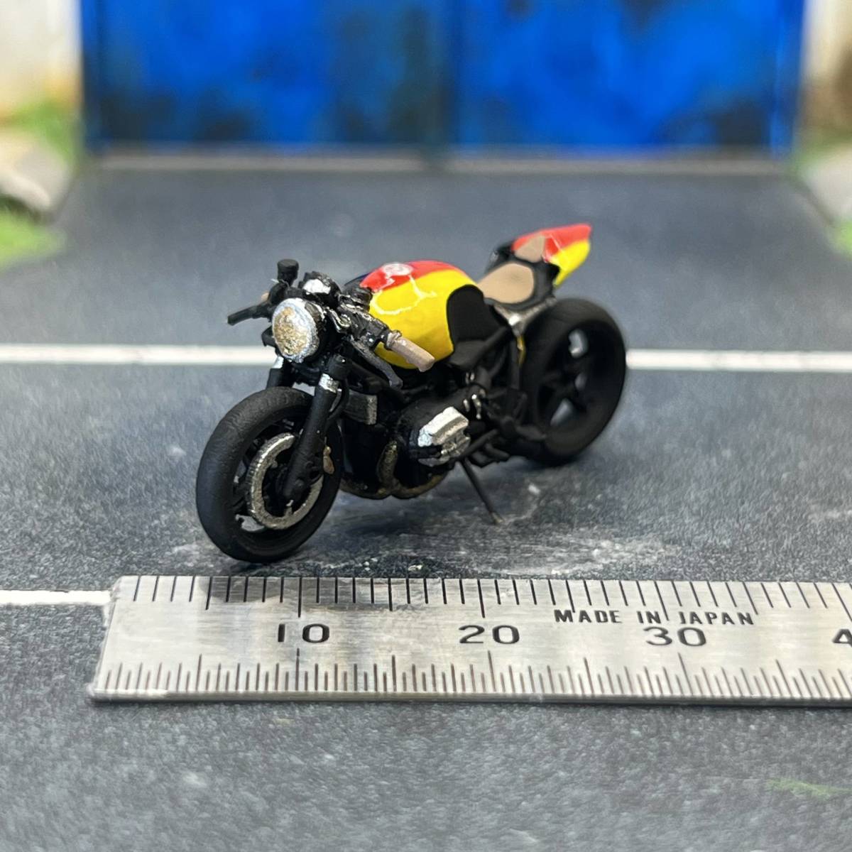 【ZZ-624】1/64 スケール BMW Motorrad バイク フィギュア ミニチュア ジオラマ ミニカー トミカ_画像3