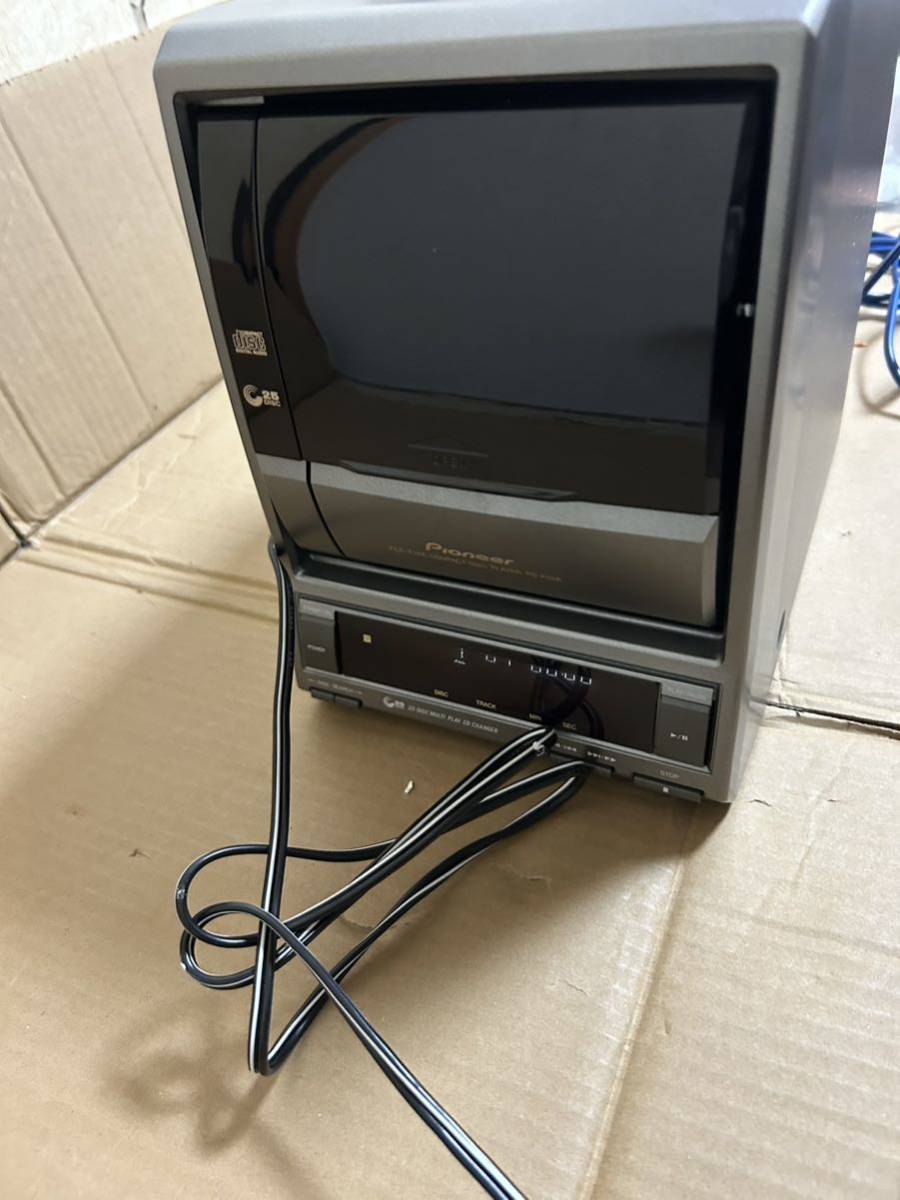 美品　パイオニア PD-F25A CDチェンジャー プレーヤー 25連装 リモコン付き、取説あり、元箱付き_画像3